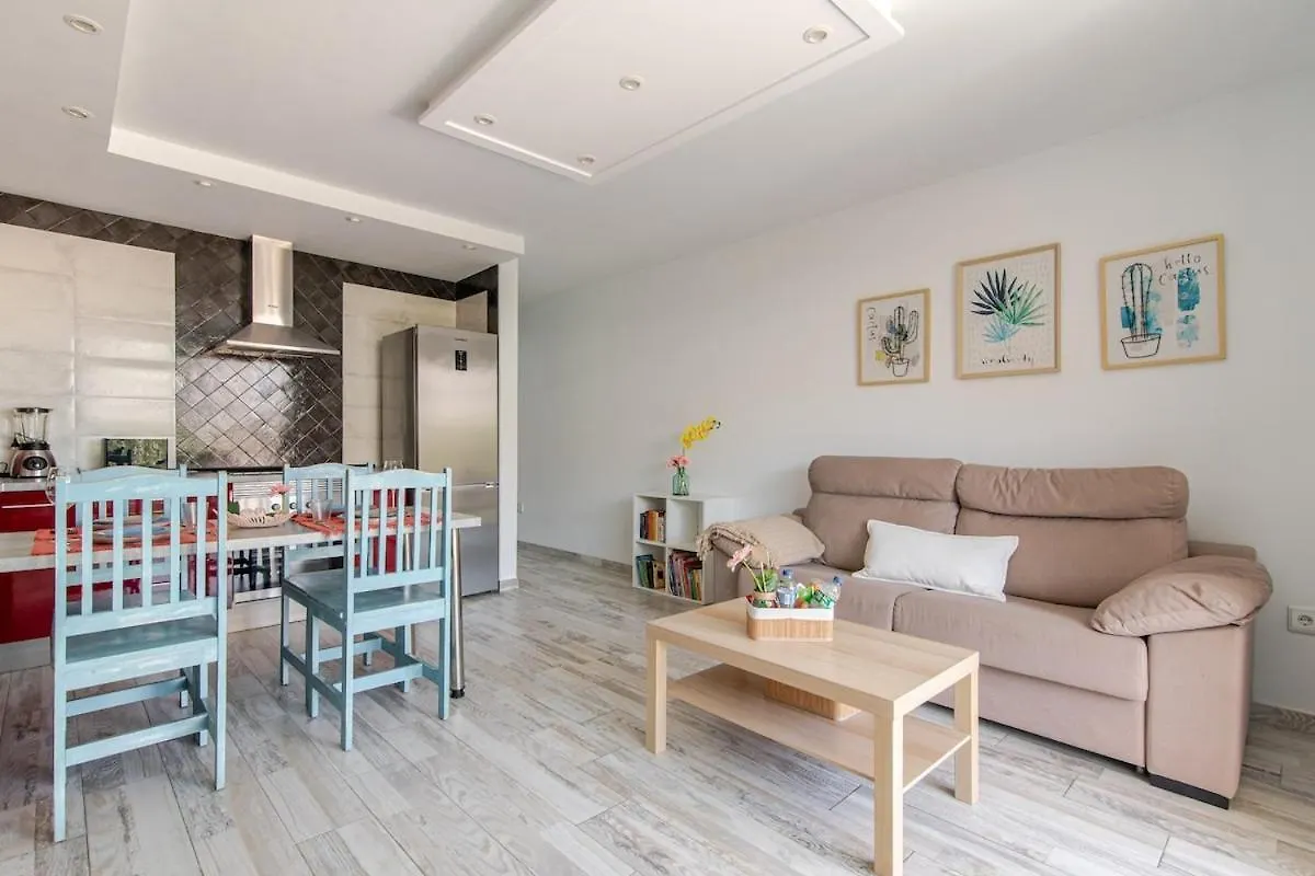 Refreshing Oasis Apartment El Medano   El Medano (Tenerife)